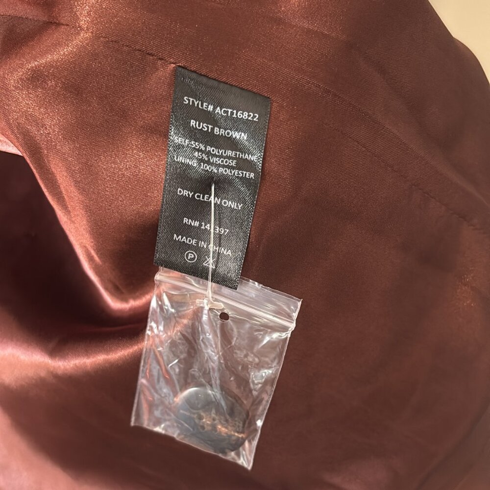 ASTR The Label β’ rust brown vegan leather trench coat - Picture 8 of 10